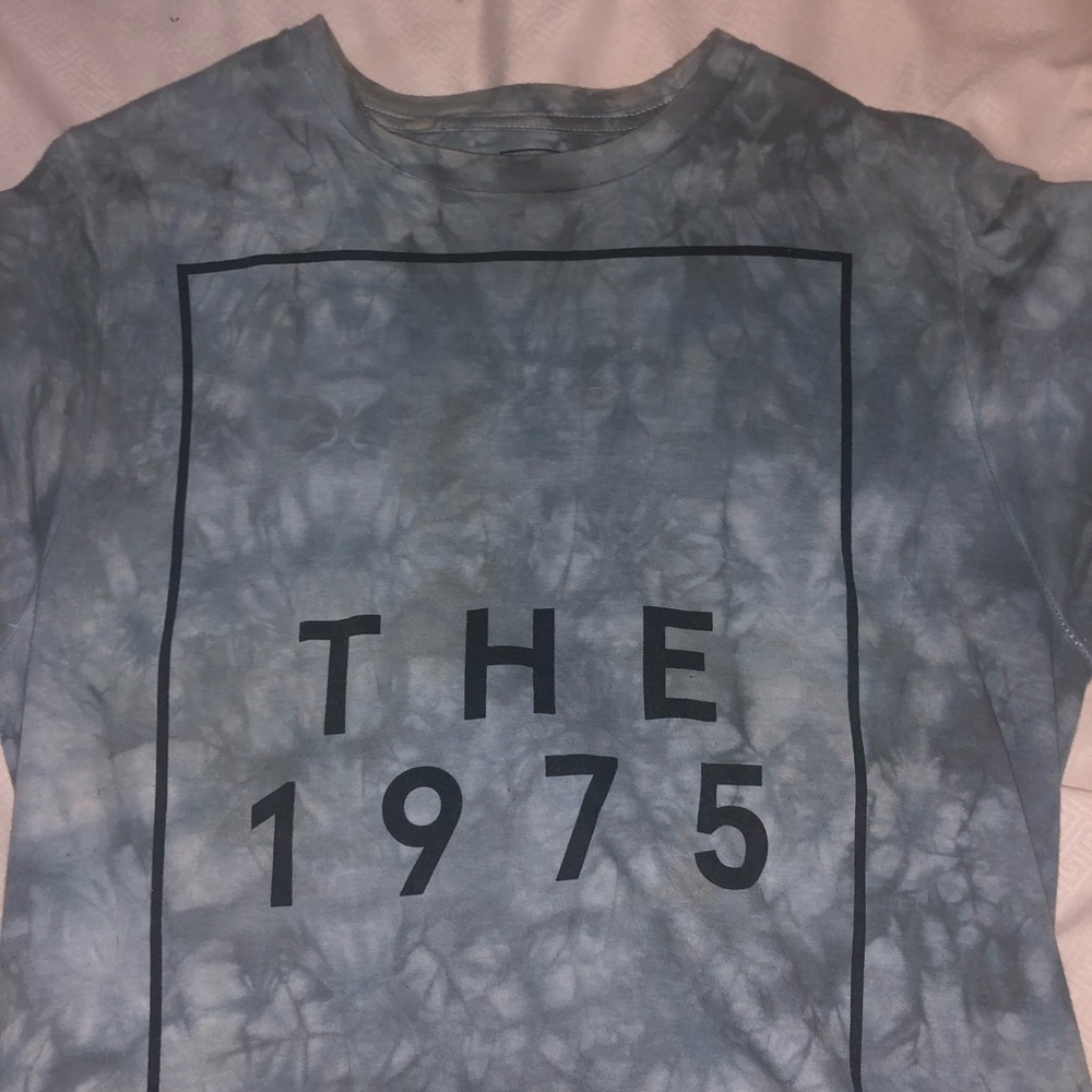 the 1975 t-shirt